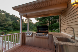 outdoor kitchen